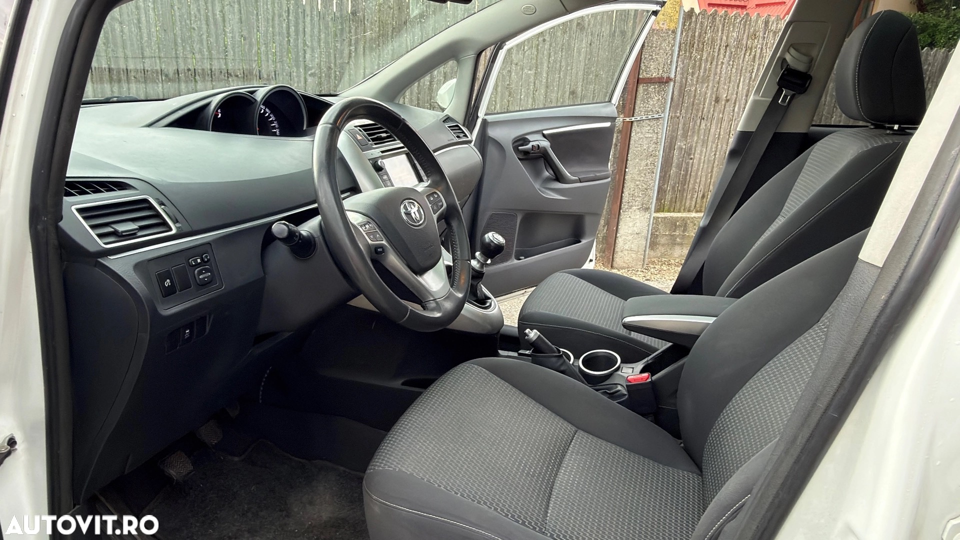 Toyota Verso 1.6 D-4D 7-Sitzer Start/Stop Comfort - poza 8
